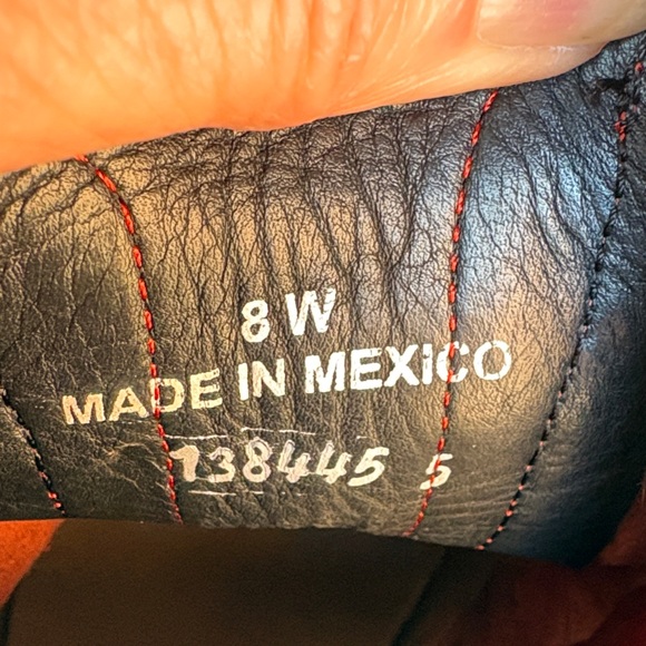 John Fluevog Babette Red Ankle Boots with Black Laces - Picture 6 of 7